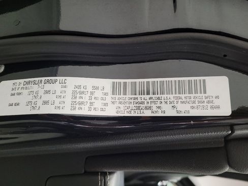 Used 2014 Jeep Cherokee Latitude FWD image 33