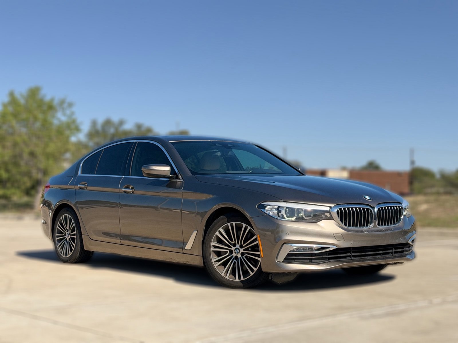 Used 2018 BMW 530i w/ Premium Package RWD image 12