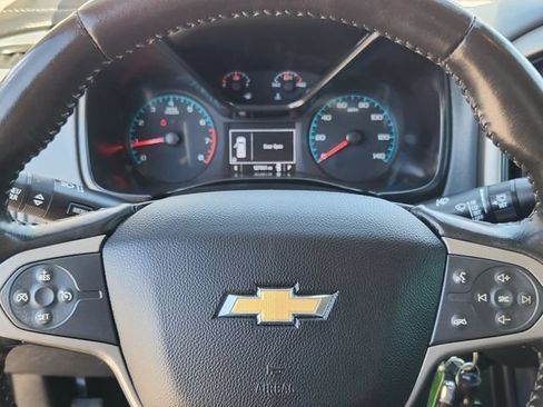 Used 2015 Chevrolet Colorado Z71 AWD/4WD image 15