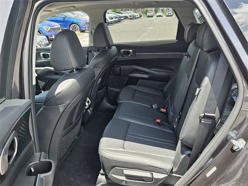 New 2025 Kia Sorento S w/ Panoramic Sunroof Package image 5