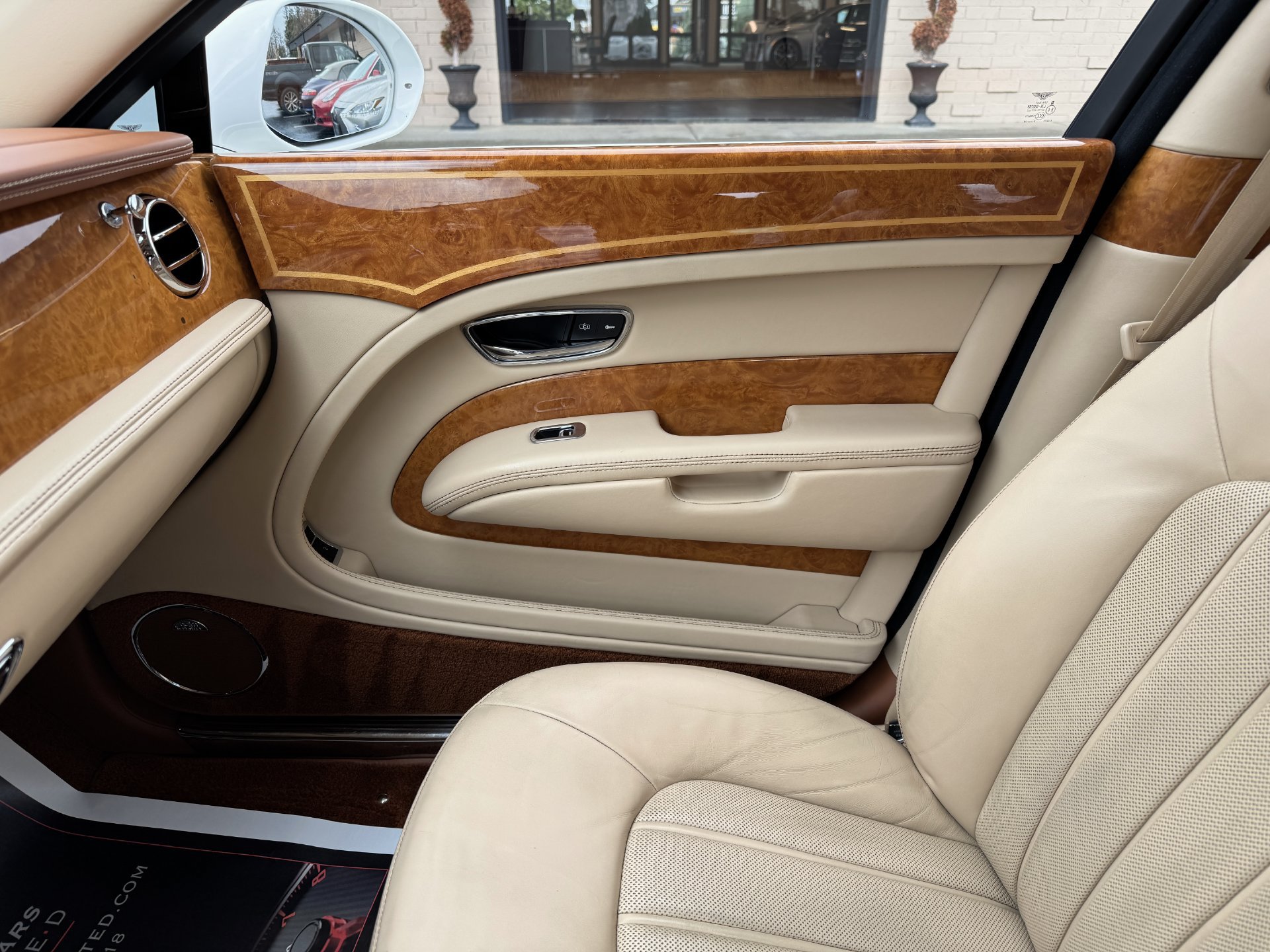 Used 2013 Bentley Mulsanne RWD image 55