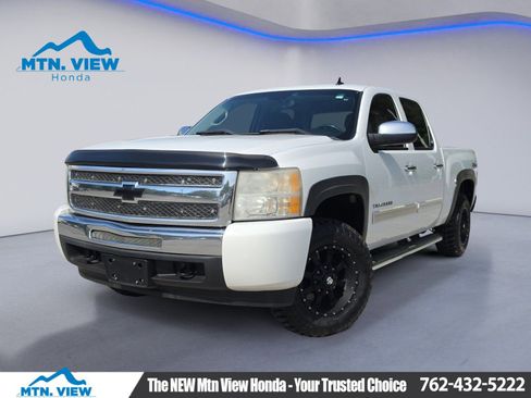 Used 2010 Chevrolet Silverado 1500 LT AWD/4WD image 1