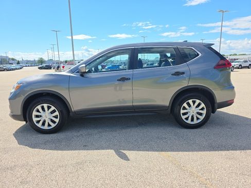 Used 2018 Nissan Rogue S AWD/4WD image 8
