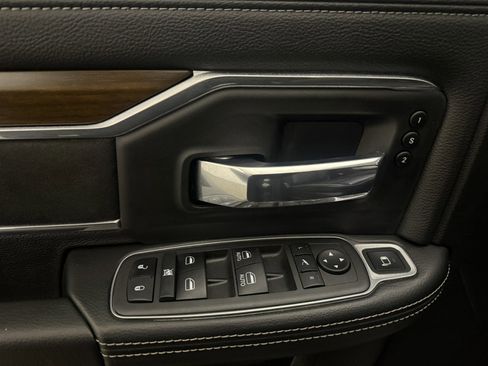 Used 2022 RAM 3500 Laramie image 22