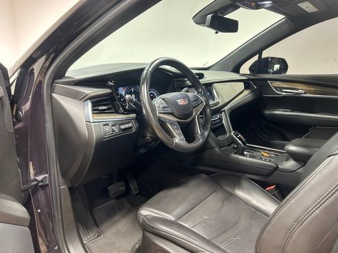 Used 2018 Cadillac XT5 Platinum AWD/4WD image 33