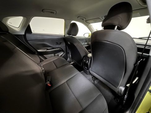 Used 2024 Hyundai Kona SEL image 12