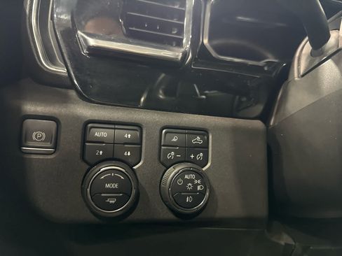 Certified 2022 Chevrolet Silverado 1500 RST w/ All Star Edition Plus AWD/4WD image 22