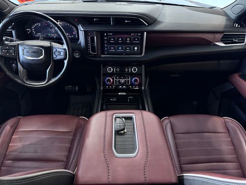 Certified 2023 GMC Yukon Denali Ultimate image 15