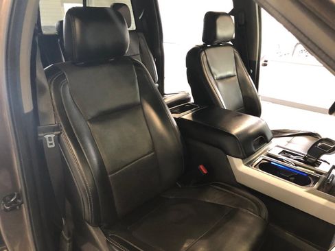 Used 2016 Ford F150 Lariat w/ Equipment Group 502A Luxury image 11