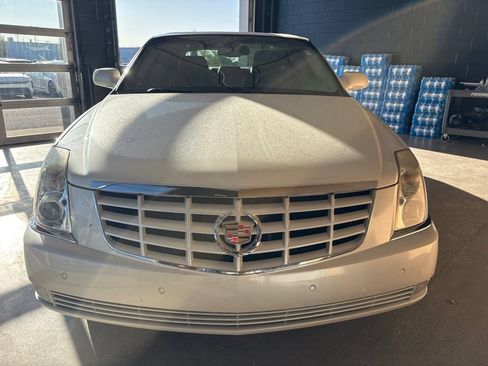 Used 2011 Cadillac DTS Premium w/ Driver Awareness Package FWD image 3
