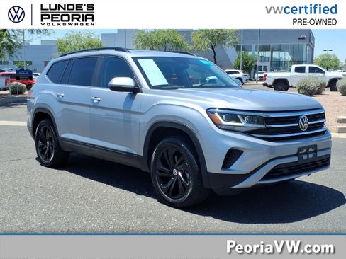 Certified 2023 Volkswagen Atlas SE w/ Panoramic Sunroof Package AWD/4WD image 1