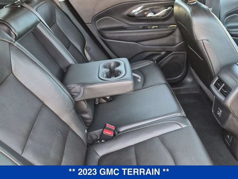 Used 2023 GMC Terrain AT4 AWD/4WD image 31