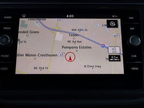 Used 2018 Volkswagen Tiguan SEL Premium image 31