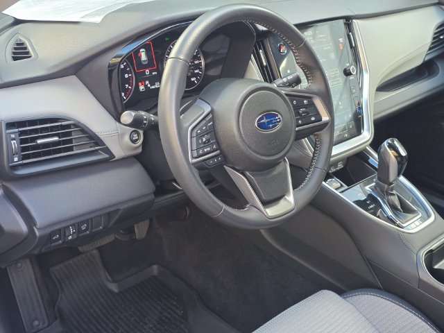 Used 2025 Subaru Outback Premium w/ Popular Package #1A AWD/4WD image 9