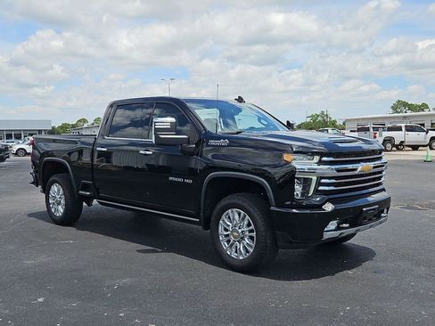 Used 2021 Chevrolet Silverado 2500 High Country w/ Z71 Off-Road Package AWD/4WD image 8