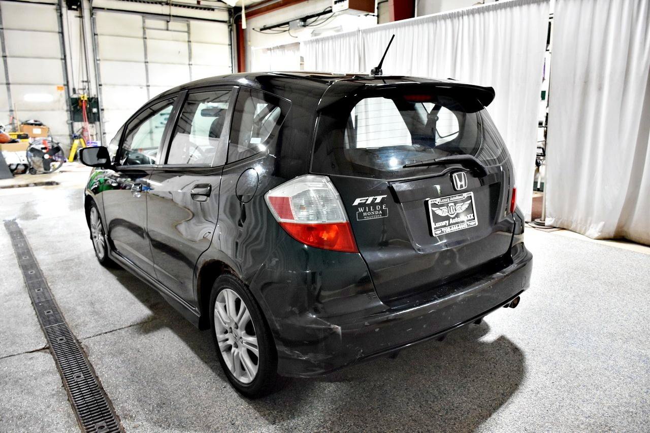 Used 2009 Honda Fit Sport image 4