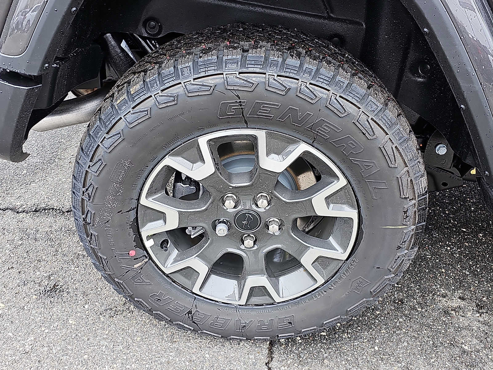 New 2026 Jeep Wrangler Unlimited Sahara AWD/4WD image 5