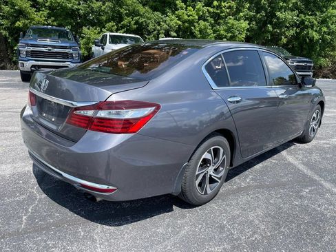 Used 2016 Honda Accord LX image 3