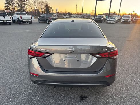 Used 2024 Nissan Sentra SV image 7