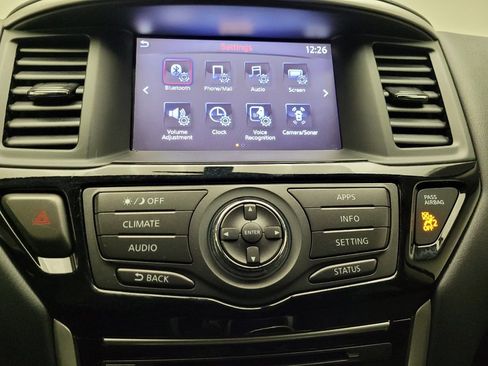 Used 2020 Nissan Pathfinder S FWD image 25