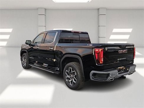 New 2026 GMC Sierra 1500 SLT w/ SLT Premium Plus Package image 3