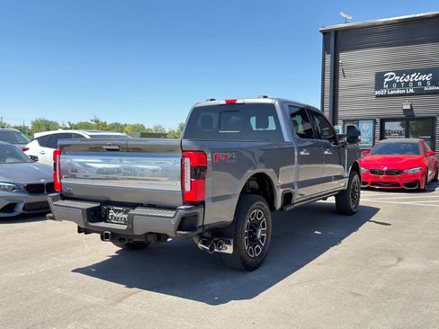 Used 2023 Ford F350 Platinum w/ FX4 Off-Road Package AWD/4WD image 4