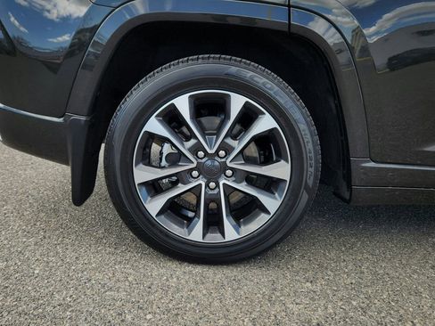 Used 2023 Jeep Grand Cherokee Overland w/ Advanced Protech Group III AWD/4WD image 30