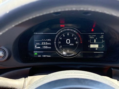 Used 2023 Toyota GR86 RWD image 10