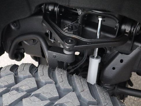 Used 2024 GMC Sierra 3500 Denali Ultimate image 12