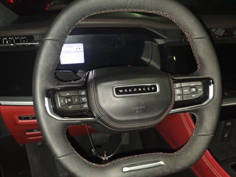 Used 2025 Jeep Wagoneer S Launch Edition w/ Trailer Tow Group AWD/4WD image 8