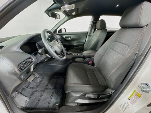 Certified 2026 Honda HR-V Sport image 12
