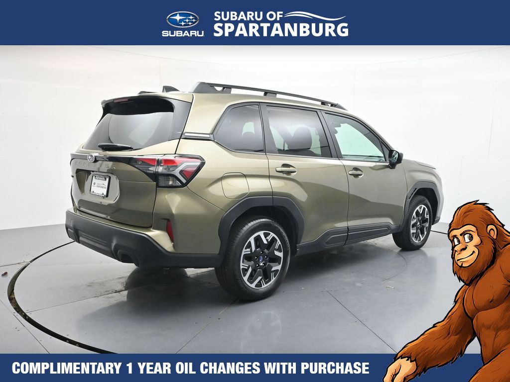 Used 2026 Subaru Forester Premium AWD/4WD image 8