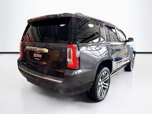 Used 2018 GMC Yukon Denali w/ Denali Ultimate Package image 6