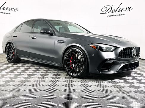 Used 2024 Mercedes-Benz C 63 AMG S image 1
