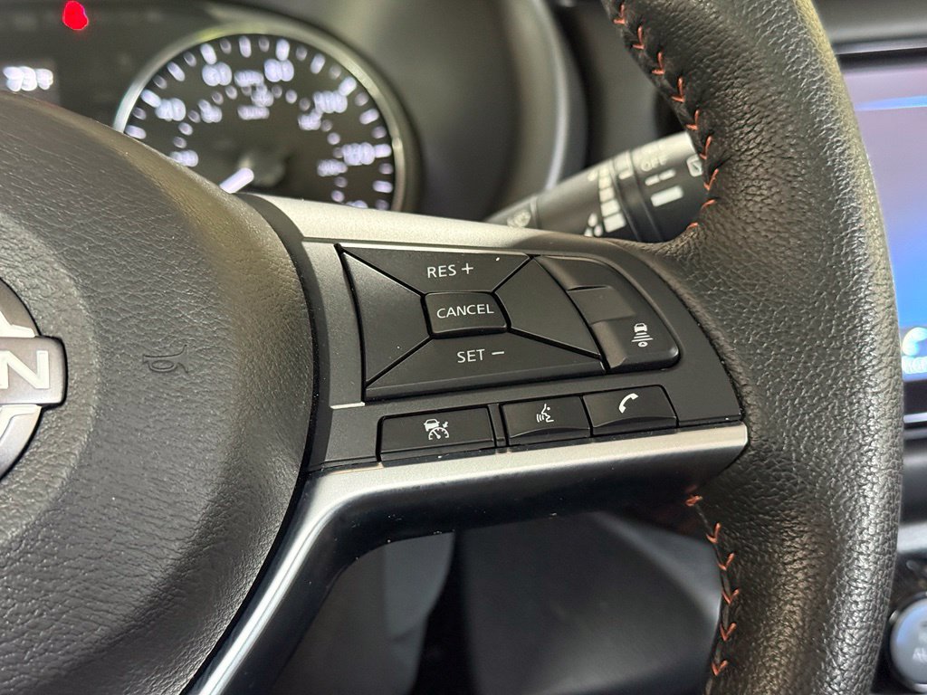Used 2024 Nissan Kicks SR w/ SR Premium Package FWD image 19
