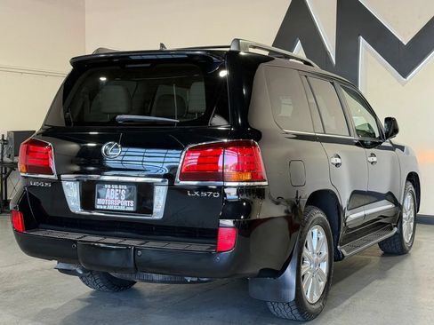 Used 2010 Lexus LX 570 4WD image 4
