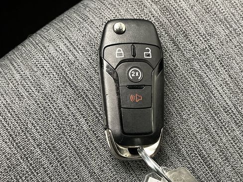 Used 2023 Ford F250 XL w/ STX Appearance Package image 23