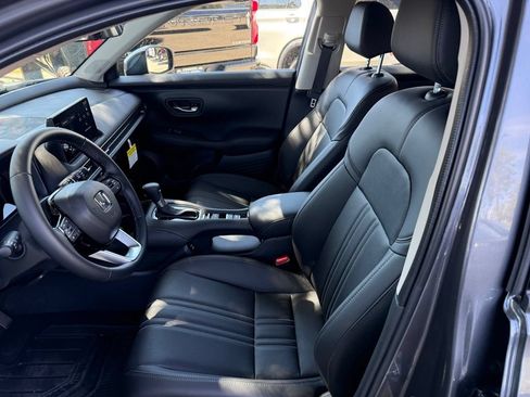 Certified 2027 Honda HR-V EX-L image 12