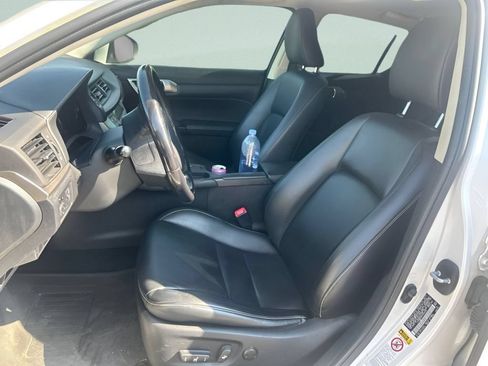Used 2015 Lexus CT 200h FWD image 17