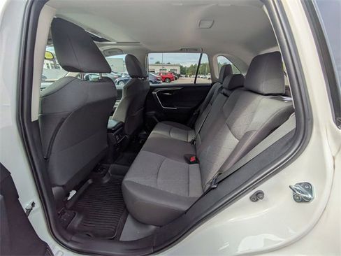 Used 2023 Toyota RAV4 XLE image 24
