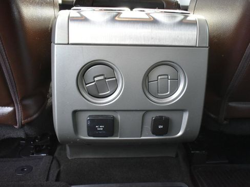 Used 2012 Ford F150 Platinum image 40