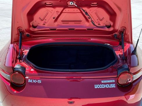 Certified 2022 MAZDA MX-5 Miata Grand Touring RWD image 20