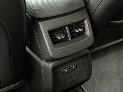 New 2026 Chevrolet Equinox EV LT image 14