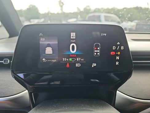 Used 2025 Volkswagen ID. Buzz Pro S RWD image 15