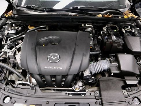 Used 2022 MAZDA MAZDA3 s image 18