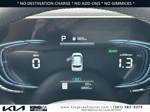 Used 2025 Kia Niro EX Touring FWD image 13