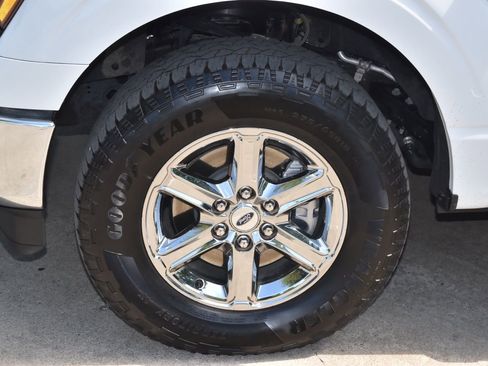 Certified 2025 Ford F150 XLT w/ Equipment Group 301A Standard image 38