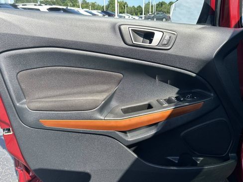 Used 2021 Ford EcoSport SE w/ SE Convenience Package FWD image 17