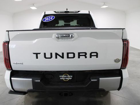 Used 2024 Toyota Tundra Limited AWD/4WD image 8