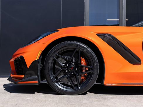 Used 2019 Chevrolet Corvette ZR1 image 11